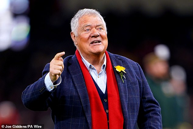Max Boyce's Hymns and Arias have long been a traditional accompaniment to Wales' home match warm-up and the legendary figure was back for more on Sunday.
