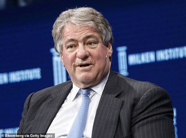 Within days, Apollo Global Management's Leon Black also completed his first ever sale, throwing $172.8 million into his stock company after 34 years.