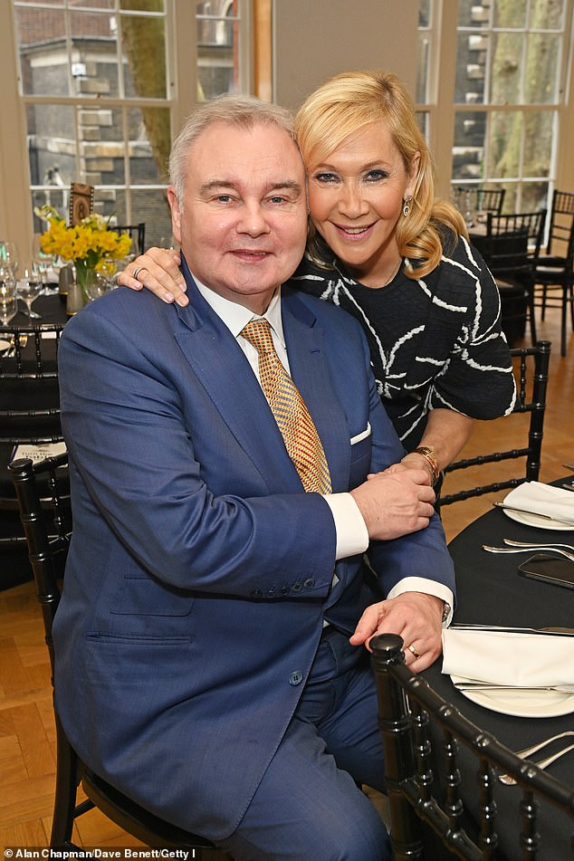 Eamonn posed with CNBC star Tania Bryer