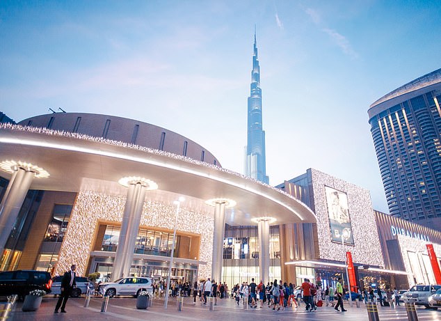 The mall is located next to the world's tallest building, the Burj Khalifa (828 m/2,717 ft).