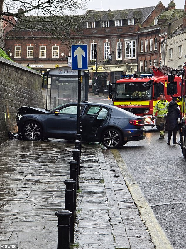 The crash on Thames Street saw the car collide head-on near the junction with River Street