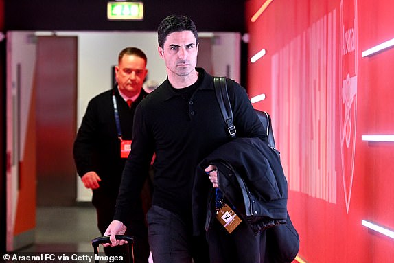 LONDON, ENGLAND - MARCH 12: Arsenal manager Mikel Arteta arrives at the stadium ahead of the 2023/24 UEFA Champions League Round of 16 second leg match between Arsenal FC and FC Porto at Emirates Stadium on March 12, 2024 in London. England. (Photo by Stuart MacFarlane/Arsenal FC via Getty Images)