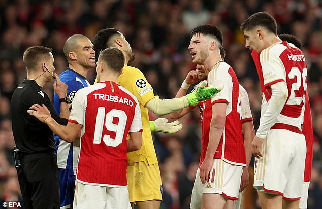 Arsenal's players seemed to have learned their lesson from the first leg and alerted referee Clement Turpin to the visiting team's more underhanded tactics.