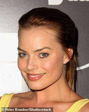 In 2022, cosmetic procedure practitioner Dana Omari Harrell speculated that Margot had undergone a dramatic makeover prior to filming the Barbie movie. (Pictured at the Australians In Film Annual Breakthrough Awards 2011)