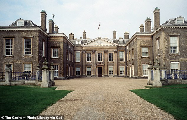 Thanks to male primogeniture, Louis will one day inherit the house of Althorp