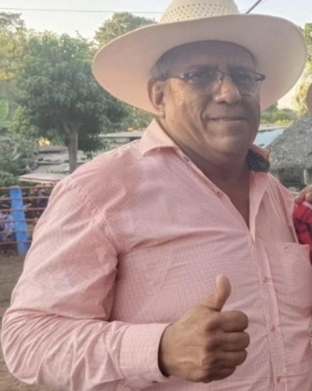 David González, the local leader of the Institutional Revolutionary Party and candidate for mayor of Suchiate, Chiapas, was killed on January 5