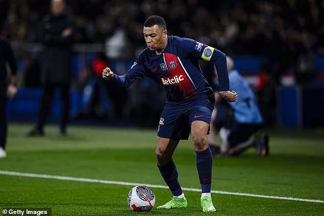 Kylian Mbappé will face Barcelona in what could be the first of many tumultuous battles if he ends up joining Real Madrid.