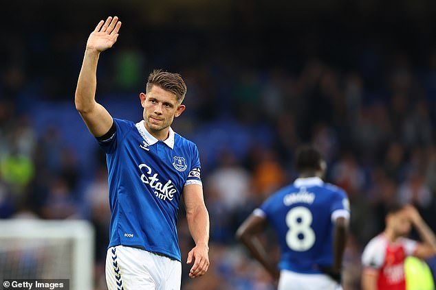 Everton captain Tarkowski briefly left the table with Dyche for a private chat before returning to finish the meal with the team.