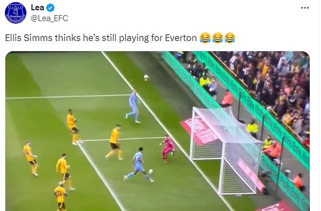 Fans on social media were quick to react to Simms' miss in front of the Wolves' open goal.