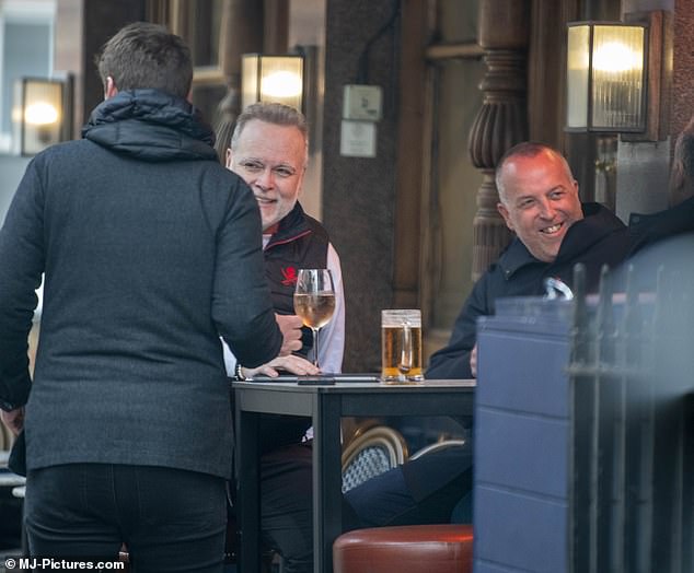 Despite pleading guilty to assaulting his wife during a drunken argument and joining Alcoholics Anonymous, Mr.  Goldsmith a drink with friends at the pub
