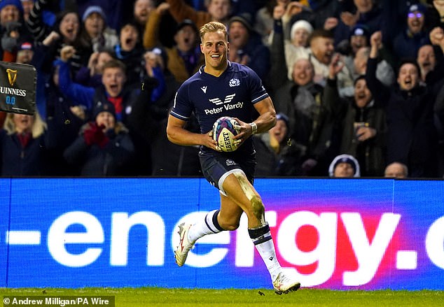 Duhan van der Merwe scorched the left flank to score a memorable try against England