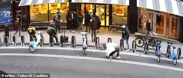 In a video posted to X by Fulton St Coalition on January 4, a fight between two people broke out when one person was forcefully pushed into the street as cars drove by.