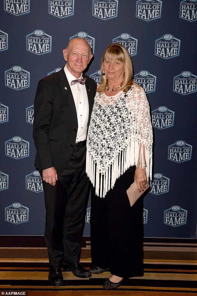 1710815357 360 Footy legend Kevin Bartlett is left shattered by his wife