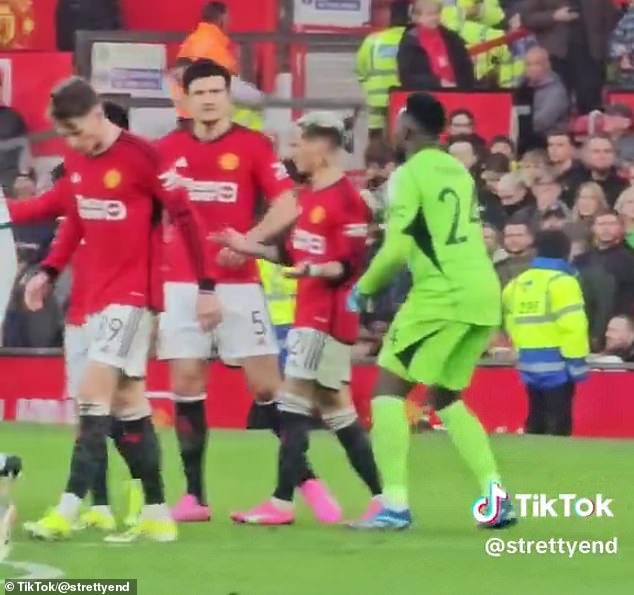 Even United goalkeeper Andre Onana had to step in to put Antony in the right position.