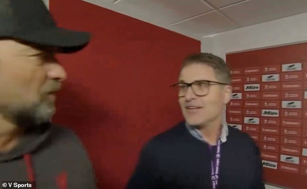 1710844581 479 New extended footage shows Jurgen Klopp in face to face square up with