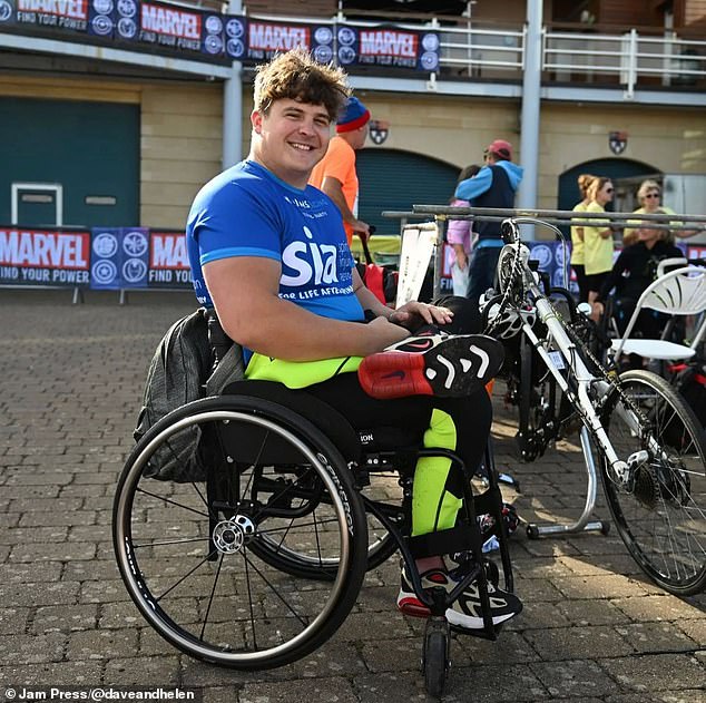 Dave uses a wheelchair following an accident in Thailand which left him paralyzed in June 2015.