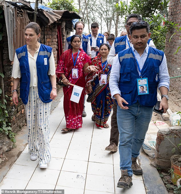 On the second day of her visit, Victoria visited a climate-displaced community as a UNDP Goodwill Ambassador.