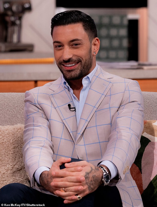 1710895346 910 Giovanni Pernice says he WONT change his teaching technique as