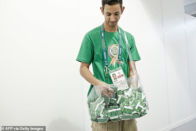 The organizers of the 2016 Rio Games massively distributed 450,000 condoms, the equivalent of 42 for each athlete.