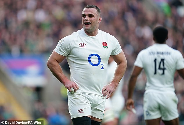 England number 8 Ben Earl has been named in a shortlist of four players for the Six Nations Player of the Championship award.