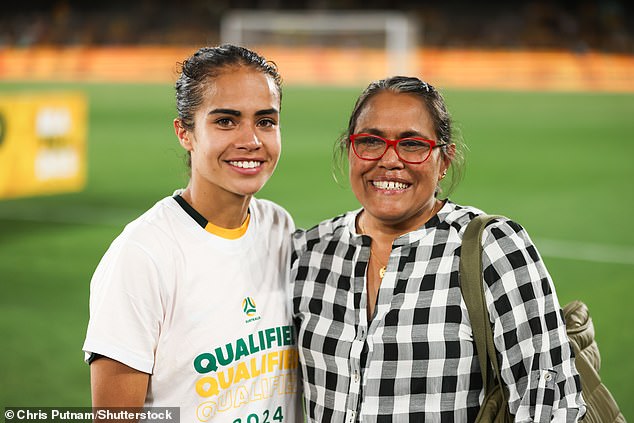 Freeman made a surprise appearance on the field with Matildas star Mary Fowler after inspiring the team in their recent 10-0 win over Uzbekistan in Melbourne.