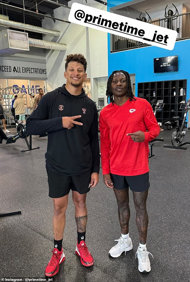 Patrick Mahomes and Brown spotted working out together after WR signing
