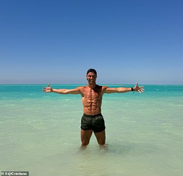 The five-time Ballon d'Or winner showed off his impressive physique during his absence