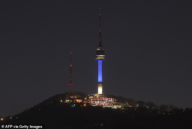 Seoul, South Korea plunges into darkness as it marks Earth Hour today