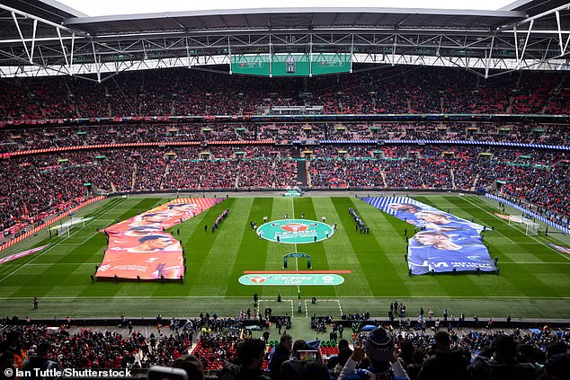 Last month's Carabao Cup final between Liverpool and Chelsea at Wembley also saw the kick-off time brought forward by the Met Police