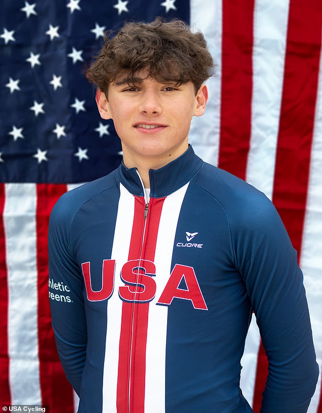 US men's junior national team cyclist Magnus White died at the age of 17 after being hit by a car while training at his home in Boulder, Colorado.