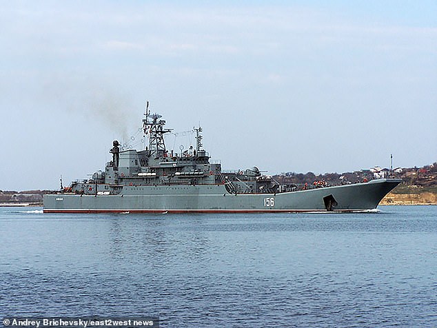 Yamal-class landing ships to Ropucha would have a normal crew of 98