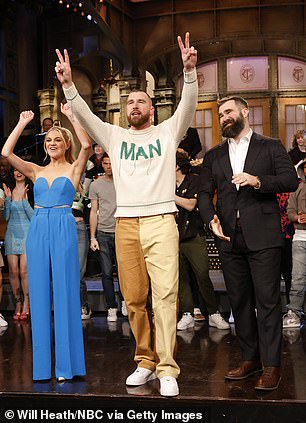 Travis Kelce, Kelsea Ballerini Episode 1840 - Pictured: (L) musical guest Kelsea Ballerini, host Travis Kelce and special guest Jason Kelce during Goodnights & Credits.