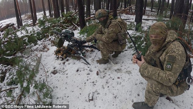 Berlingo company in a snowy Ukrainian forest with a grenade launcher