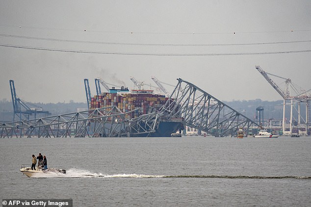 The ship reported a power outage before impact, allowing officials to stop traffic on the bridge before the collapse.