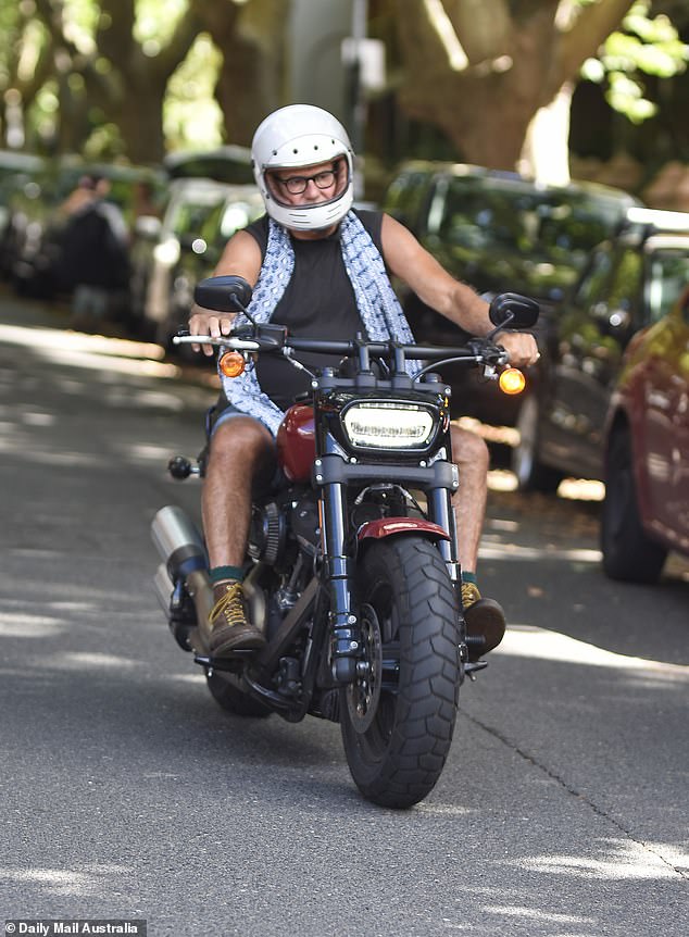 The motivational speaker, 62, who quit the Channel Nine experiment a few weeks ago after splitting from his TV wife Andrea Thompson, revved away on his Harley Davidson as the accessory flapped in the wind.