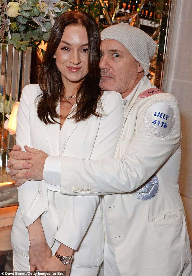 The former dancer has moved another artist.  Damien Hirst pictured with his girlfriend Sophie Cannell