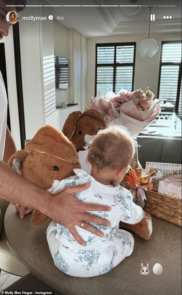 The influencer and professional boxer put on a sensational Easter show for her beloved daughter.