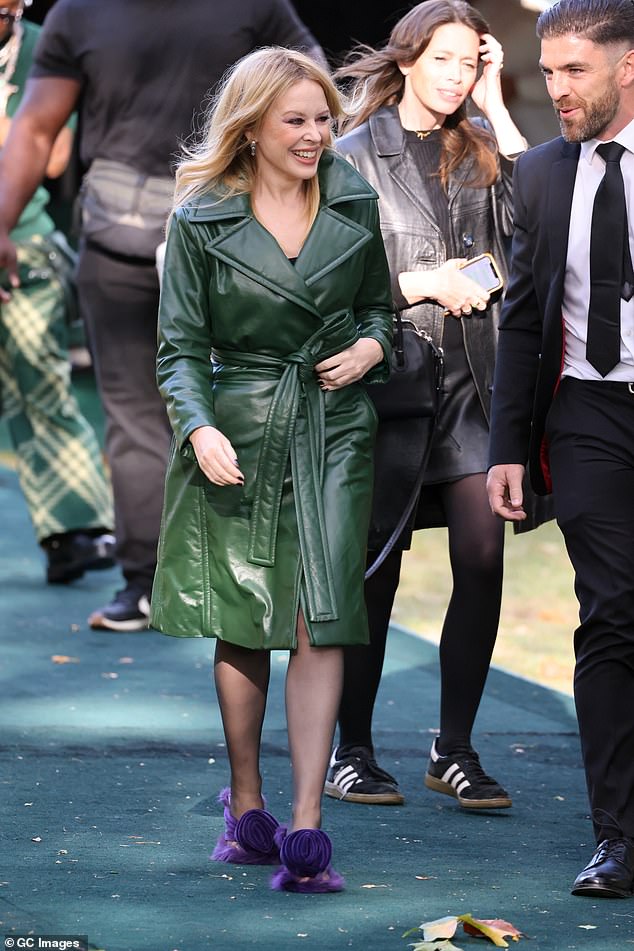 Green for no: Kylie Minogue