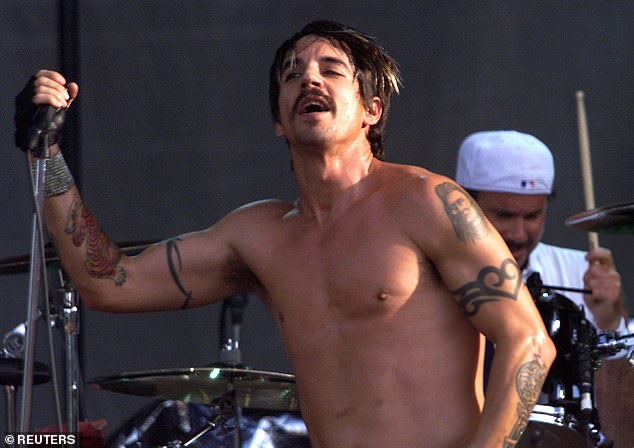 During the band's heyday, Kiedis regularly performed shirtless.  He is depicted in a Slane Castle in Ireland in 2001.