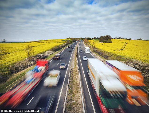 A third of drivers admit to hogging the middle lane