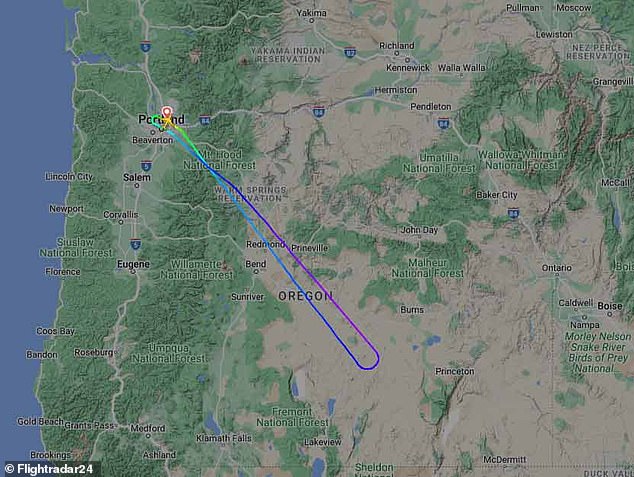 Alaska Airlines flight forced to return to Portland after passengers