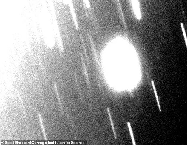 Scientists have just discovered three new moons around Uranus and Neptune.  The photo shows the moon of Uranus, provisionally called S/2023 U1.  Uranus is just outside the field of view at the top left, as seen by the increased scattered light.