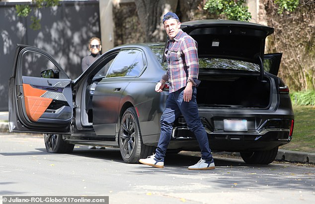 Ben Affleck and Jennifer Lopez's day together was cut short when they got a flat tire during their drive in Los Angeles