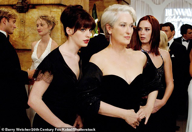 Viewers compared the scene to The Devil Wears Prada (Anne Hathaway, Meryl Streep and Emily Blunt in The Devil Wears Prada, 2006)