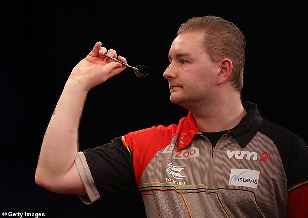 Darts fans are convinced Dutchman Dimitri van den Bergh was drunk during Sunday's victory at the UK Open.