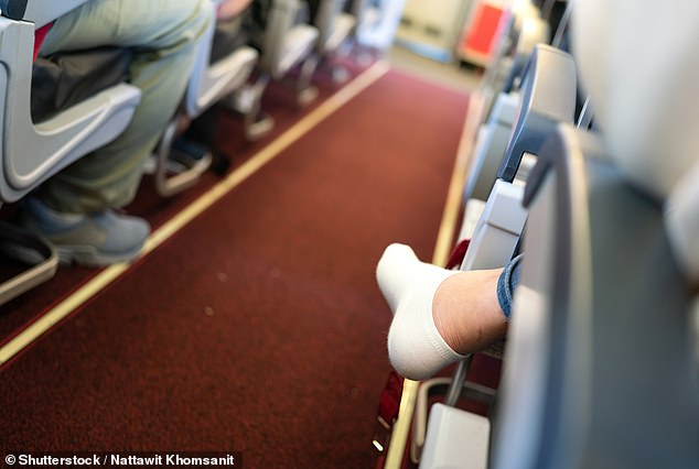 Do not wear socks or go barefoot, the travel expert warns air passengers