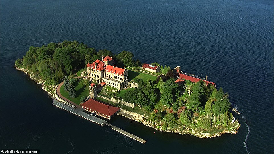 Dark Island is fit for royalty, offering private access not only to its grounds, but also to the castle located within them.