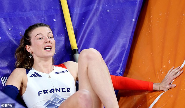 French pole vaulter Margot Chevrier suffered a terrible leg fracture at the Indoor World Cup