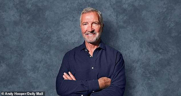 Mail Sport columnist Graeme Souness will advise Southgate to remain in charge of England