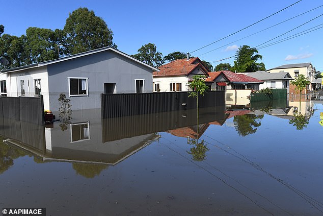 In Brisbane, where the median house price is $899,474, someone wanting a home 12km from the city center would only have a choice in Rocklea, another flood-prone area, where the median price is $624,714 (March 2022 floods are shown in the photo).